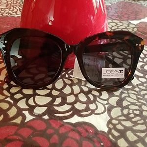 NWT Joe's sunglasses